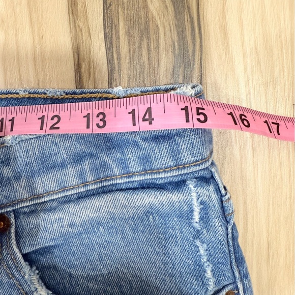 Abercrombie & Fitch The Boyfriend Mid Rise Jeans Denim Medium Distressed Wash - Picture 8 of 10